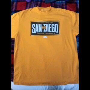 San Diego Graphic T-Shirt in Yellow